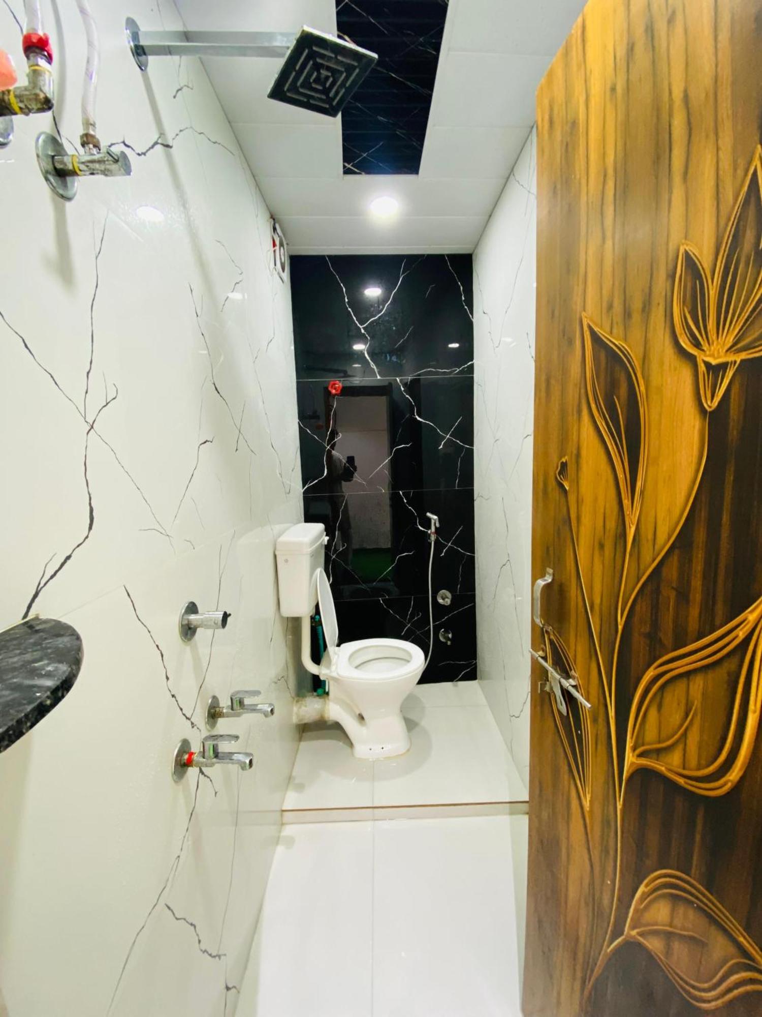 Hotel Super Palace Ujjain Extérieur photo